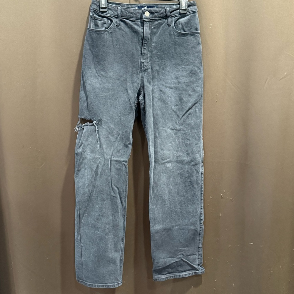 Hollister Women's Ultra High Rise Dad Jeans Stretch Faded Black Gray. Size 5R